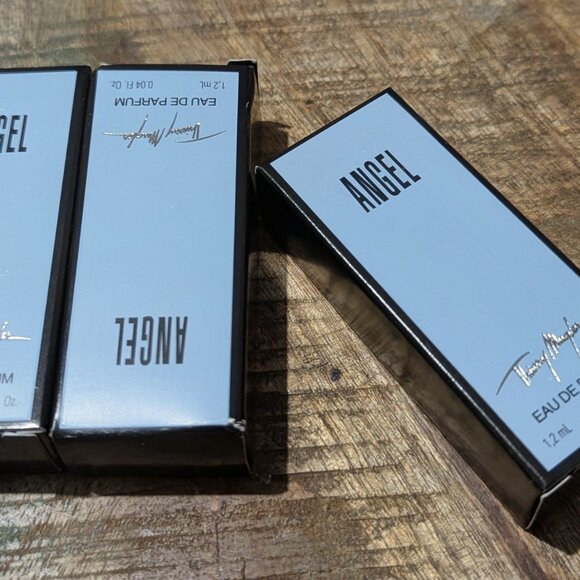 Set of 3 Thierry Mugler ANGEL EDP minis (1.2 mL each). - Picture 2 of 2